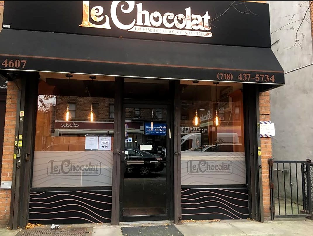 Le Chocolat storefront on 18th Avenue, Brooklyn